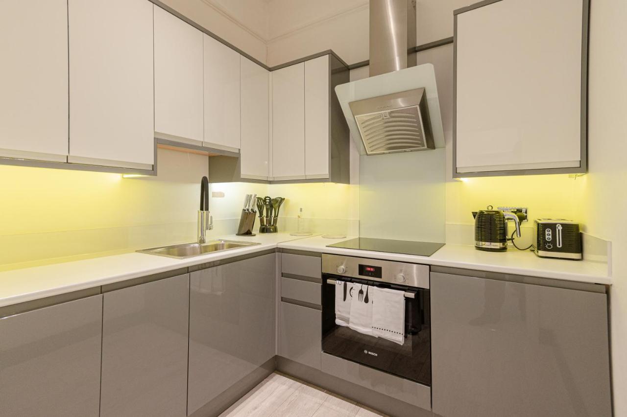 Kensington 2 Bed 2 Bath Apartment For 5 Guests Лондон Экстерьер фото